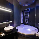 Gatto Bianco Mia Hotell