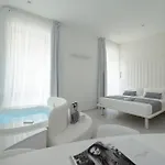 Gatto Bianco Mia