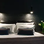 Gatto Bianco Mia Hotell 2*