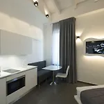 Gatto Bianco Mia Hotell 2*