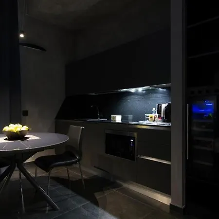 Szálloda Gatto Bianco Mia Milánó