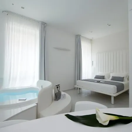 Gatto Bianco Mia Szálloda