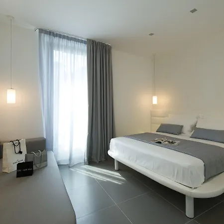 Gatto Bianco Mia Szálloda