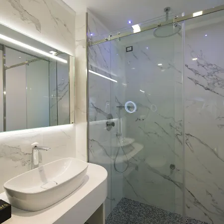 Gatto Bianco Mia Szálloda 2*