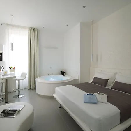 Szálloda Gatto Bianco Mia Milánó