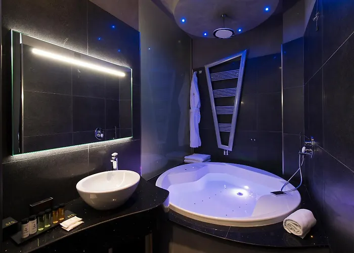 Gatto Bianco Mia Hotel