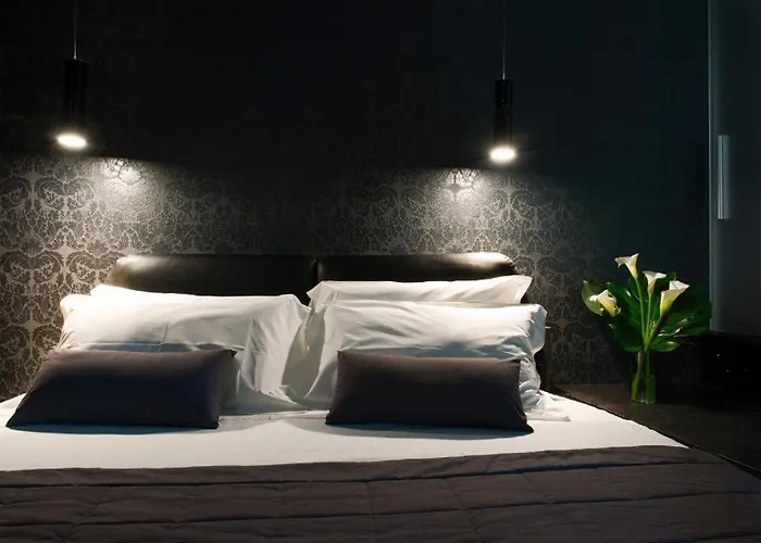 Gatto Bianco Mia Hotel 2*