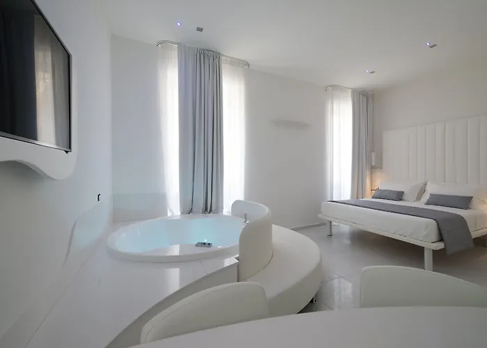 Hotel Gatto Bianco Mia