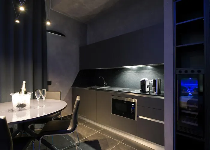 Gatto Bianco Mia Hotel 2*